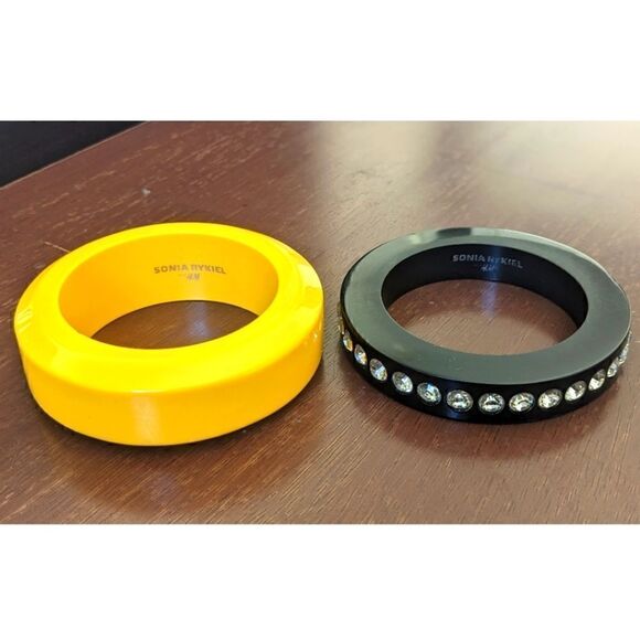 Sonia Rykiel Yellow and Black Bangle Bracelet - Picture 3 of 11